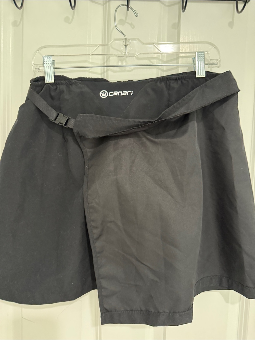 Canari Black ladies Hybrid Cycling skort